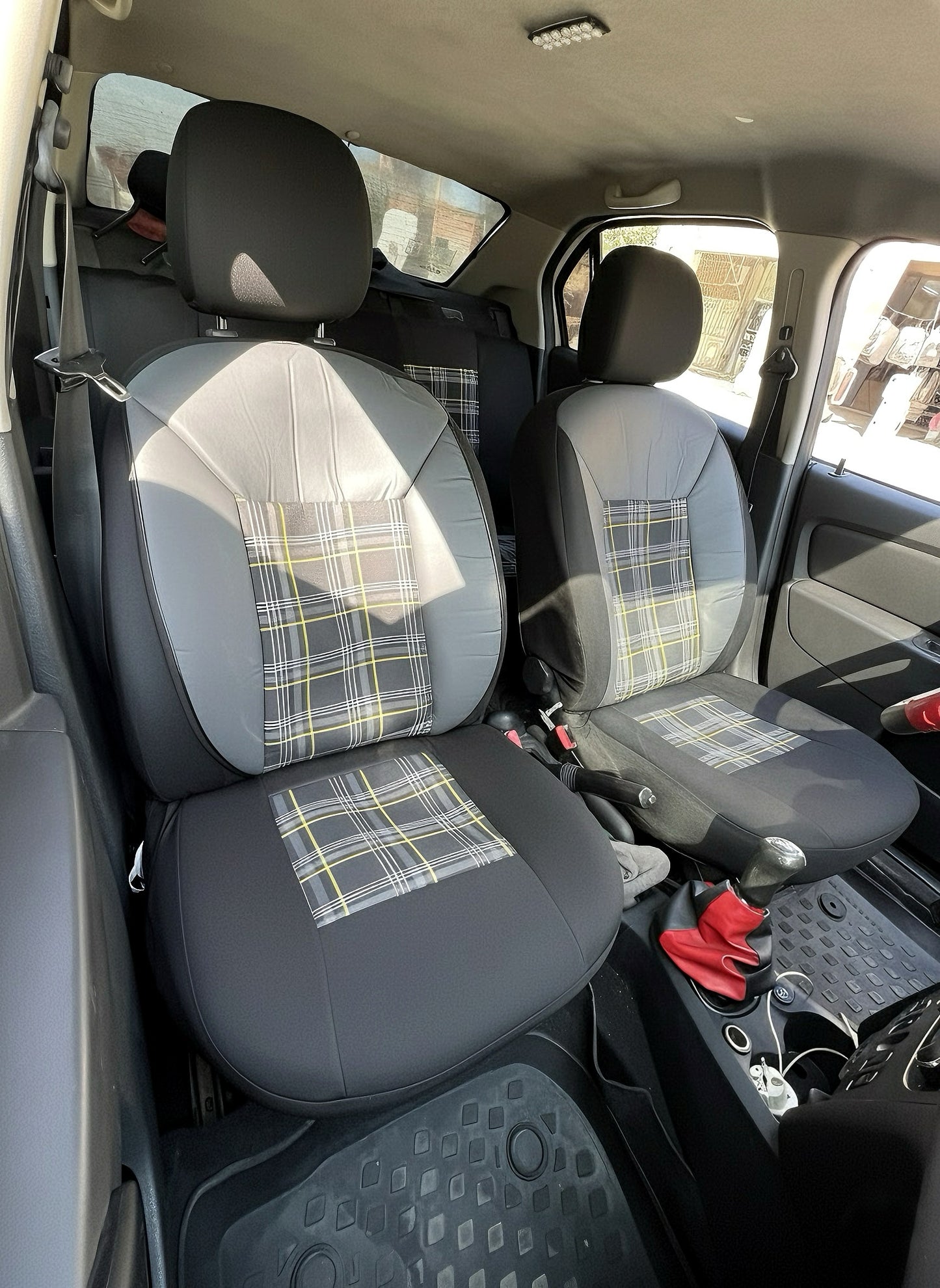 Pack Confort Auto طقم فاخر لحماية وتجديد السيارة